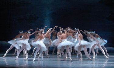 Λίμνη των κύκνων: Grigorovich ballet theatre of Russia στην Αθήνα