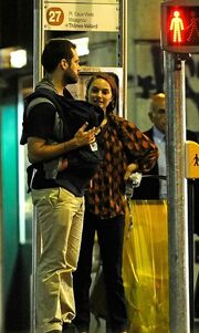 Natalie Portman - Benjamin Millepied: Στη Γενεύη με τον Aleph