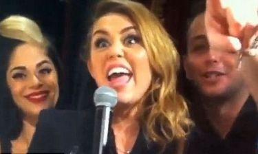Video: Η Miley Cyrus δηλώνει… «φτιαγμένη»
