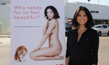 Η Olivia Munn φωτογραφίζεται γυμνή για την PETA