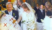 Τσαβλίρης-Τσιτσάνη: Οι πρώτες φωτογραφίες από το λαμπερό γάμο της high society