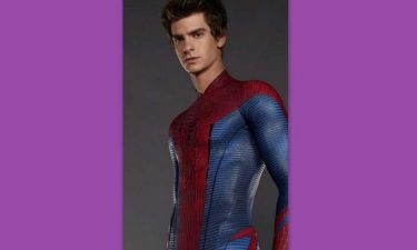 Ο Andrew Garfield και οι κοιλιακοί του… Spiderman