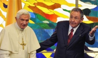 Κούβα: Ο Πάπας άσκησε έντονη κριτική στις ΗΠΑ