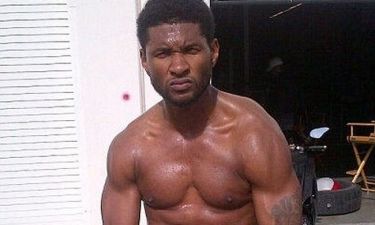 Ο Usher απαντά στις φήμες περί θανάτου του με μια φωτογραφία και ένα μήνυμα!