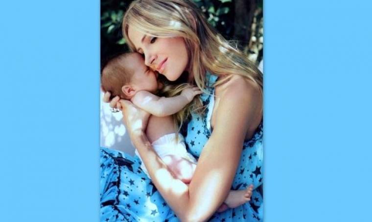 Τζούλη Αγοράκη: «Για επόμενο παιδί  θα προτιμούσα μια ανάδοχη μητέρα, όπως έκανε και η Σάρα Τζέσικα Πάρκερ»