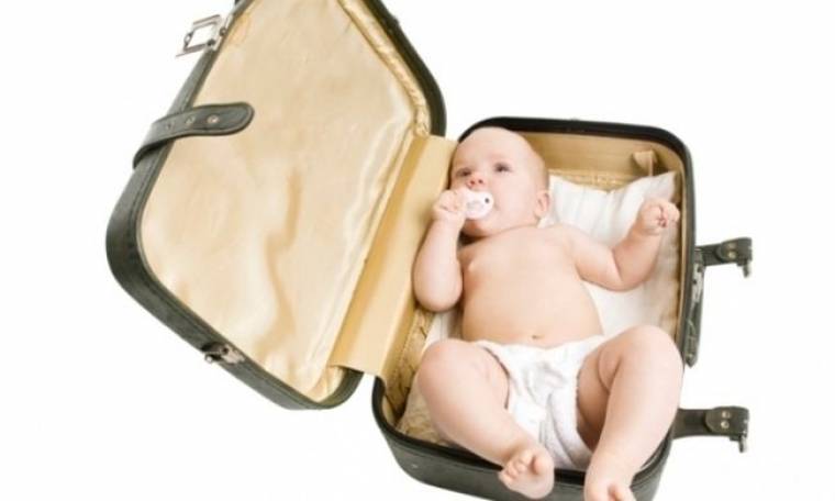 Οι πρώτες διακοπές του μωρού μου! Τι να βάλω στη βαλίτσα του;