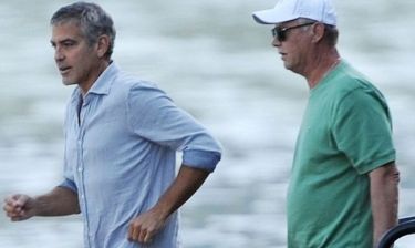 George Clooney – Stacy Keibler: «Παίζουν» το… Meet the Parents!