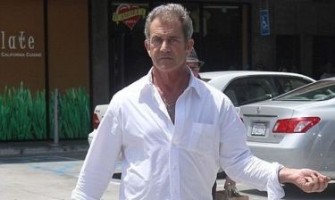 Mel Gibson: Γιατί τον μηνύει η μητριά του;