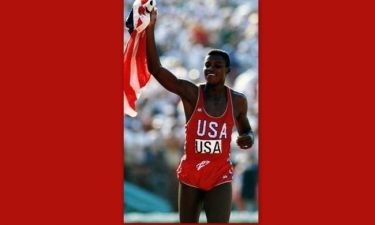 Δείτε πώς είναι σήμερα ο κορυφαίος σπρίντερ και Ολυμπιονίκης Carl Lewis!