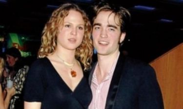 Ο Robert Pattinson βρήκε παρηγοριά στην αγκαλιά της πρώην του;