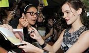 Emma Watson: Στην πρεμιέρα του νέου της φιλμ