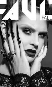 Kelly Osbourne: Έβγαλε τα νύχια της!