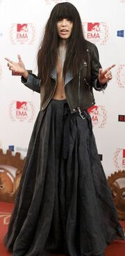 Ευρωπαϊκά Βραβεία MTV – Κόκκινο Χαλί: Η Heidi Klum και οι υπόλοιπες