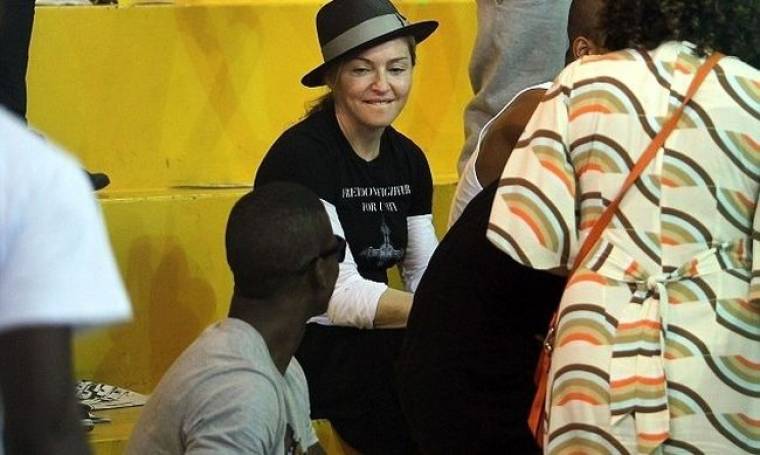 Madonna: Στις φαβέλες του Ρίο Ντε Τζανέιρο