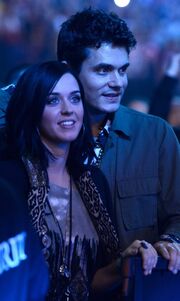 Katy Perry – John Mayer: Ερωτευμένο ζευγαράκι στους Rolling Stones