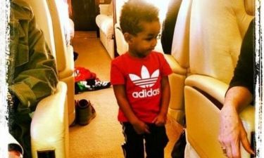 Alicia Keys: Ο γιος της ταξιδεύει με στιλ
