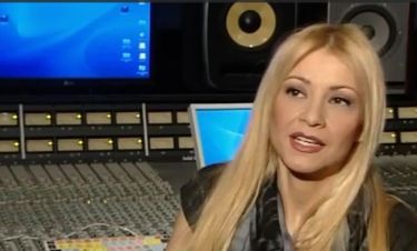 Λένα Παπαδοπούλου: Μιλάει για το νέο της τραγούδι και το comeback στην δισκογραφία
