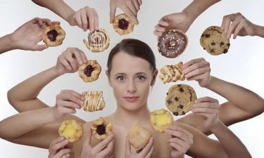Οι 5 λόγοι που υποκύπτουμε στους διατροφικούς πειρασμούς