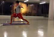 Η Ρούλα Κορομηλά «λιώνει» στη hot yoga (Φωτό)