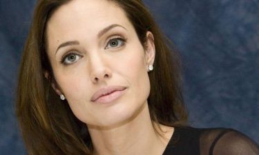 Ίδρυμα για την καταπολέμηση του καρκίνου ετοιμάζει η Angelina Jolie!
