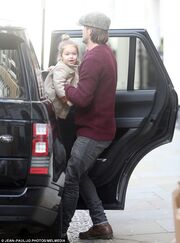 Τι λατρεία είναι αυτή; Ο David Beckham cheek to cheek με την κόρη του!