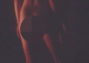 Οι γυμνές φωτογραφίες της εγκυμονούσας Σκάρλετ Γιόχανσον που κάνουν το γύρο του διαδικτύου