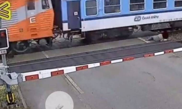 Τσεχία: Τρένο χτύπησε συνταξιούχο! (video+photo)