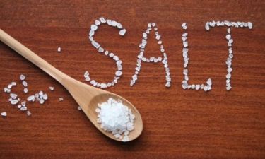 Επτά μύθοι για το αλάτι που δεν πρέπει να πιστέψετε