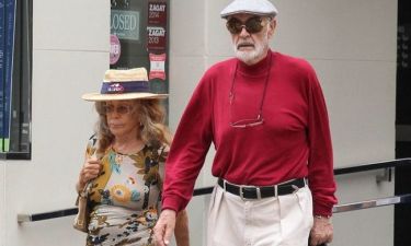 Sean Connery: Βόλτα με την αγαπημένη του σύζυγο