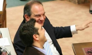 Κυβέρνηση ΣΥΡΙΖΑ: Συνάντηση με τον Καραμανλή θα ζητήσει ο Τσίπρας!