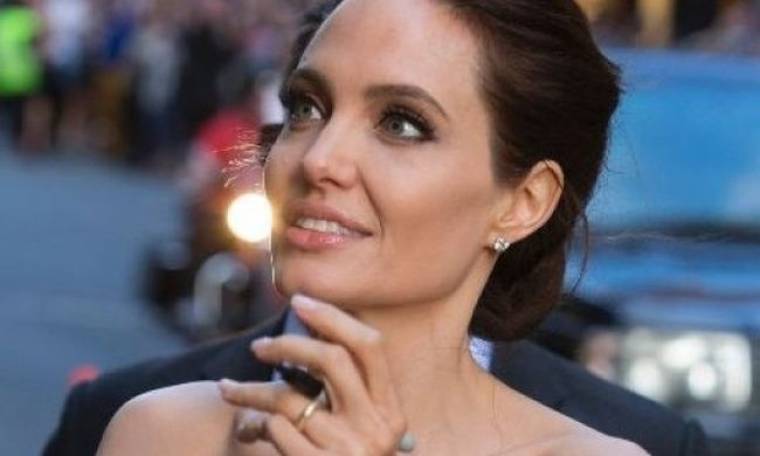 Τι συμβαίνει πάλι Angelina; Η νέα εμφάνιση της ηθοποιού φουντώνει τις φήμες για ανορεξία