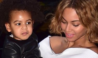 Η Blue Ivy δεν μοιάζει στον Jay-Z! Δείτε την «τρομακτική» ομοιότητά της με τη Beyoncé