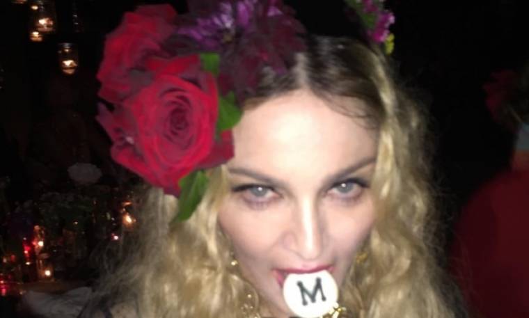 Δείτε τι δώρο έκαναν στην Madonna για τα γενέθλιά της