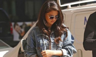 Selena Gomez: Οι πρώτες φωτογραφίες μετά την αποκάλυψη για τις χημειοθεραπείες