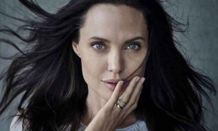 Η νέα εμφάνιση της Angelina Jolie μετά το χαμό με τα... σκελετωμένα χέρια της