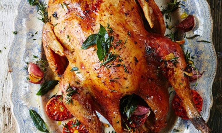Ψάχνεις ακόμη συνταγή για γαλοπούλα; O Jamie Oliver σου προτείνει την καλύτερη!