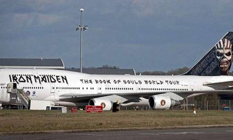 Σοκ: Συγκρούστηκε το αεροπλάνο των Iron Maiden! Δύο σοβαρά τραυματισμένοι (φωτό)
