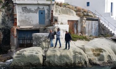 «60’ Ελλάδα»: Ο Νίκος Μάνεσης στην Κίμωλο