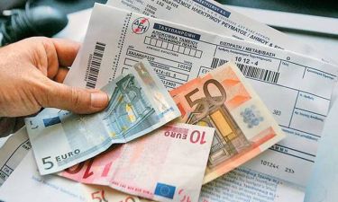 ΠΡΟΣΟΧΗ: Έκπτωση 100 ευρώ στον λογαριασμό της ΔΕΗ - Δείτε αν είστε στους δικαιούχους!