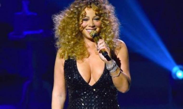 Δεν άφησε τίποτα στη φαντασία μας: Δες το σέξι ατύχημα της Mariah Carey