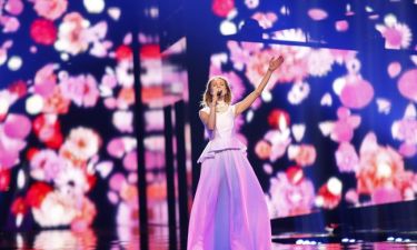 Eurovision 2016: Τσεχία: Μπλε και μωβ λουλούδια στη σκηνή
