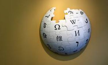 Μεγάλη Εβδομάδα, Σαίξπηρ & Κορομηλά στα 20 δημοφιλέστερα λήμματα της Βικιπαίδεια για τον Απρίλιο
