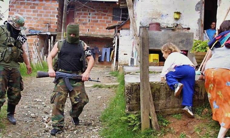 Κολομβία: Η οργάνωση FARC στρατολόγησε 11.500 ανήλικους σε βάθος 40 ετών