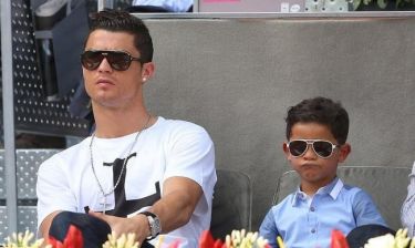 Cristiano Ronaldo: «Εγώ είμαι η μάνα και ο πατέρας του παιδιού μου»