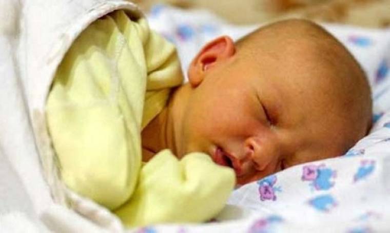 Ικτερος: Από τι προκαλείται και πόσο διαρκεί στα νεογέννητα