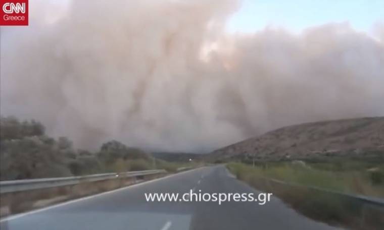 Σε εξέλιξη μεγάλη πυρκαγιά στη Χίο-Εκκενώνονται χωριά