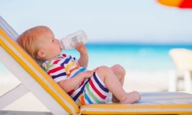 Γιατί τα μωρά και τα μικρά παιδιά είναι πιο ευάλωτα στη ζέστη;