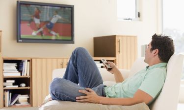 Τηλεόραση & γονιμότητα: Τι πρέπει να γνωρίζουν όλοι οι άντρες