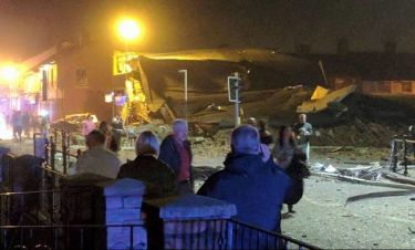Συναγερμός στη Βρετανία: Κατέρρευσαν κτήρια από ισχυρή έκρηξη - Δεκάδες τραυματίες (pics+vid)