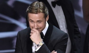 Ryan Gosling: Γιατί ξεκαρδίστηκε στα γέλια με την… γκάφα στα Oscars